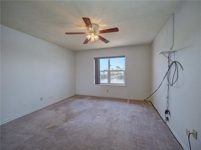 15317 Caravel Dr, Corpus Christi, TX 78418