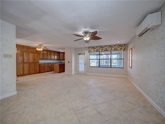 15317 Caravel Dr, Corpus Christi, TX 78418
