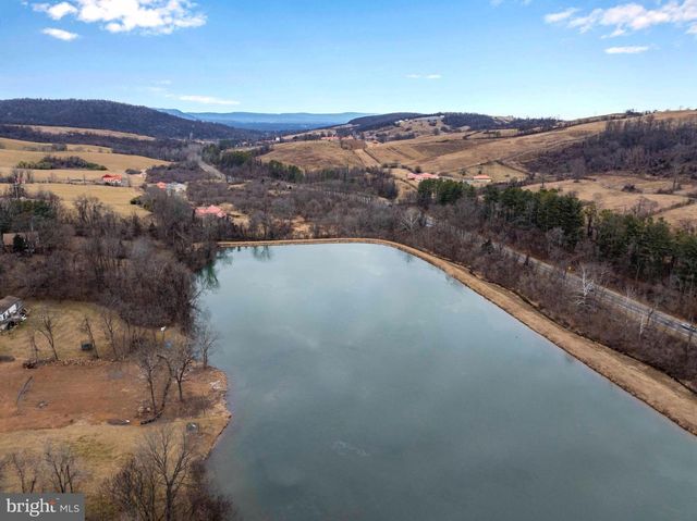 600 HIGHRIDGE RD, Front Royal, VA 22630