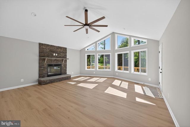600 HIGHRIDGE RD, Front Royal, VA 22630