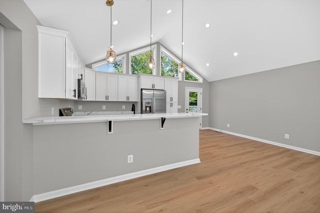 600 HIGHRIDGE RD, Front Royal, VA 22630