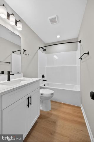 600 HIGHRIDGE RD, Front Royal, VA 22630