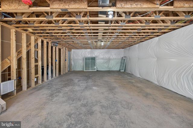 600 HIGHRIDGE RD, Front Royal, VA 22630