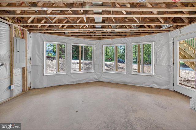 600 HIGHRIDGE RD, Front Royal, VA 22630