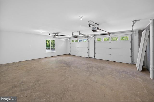 600 HIGHRIDGE RD, Front Royal, VA 22630