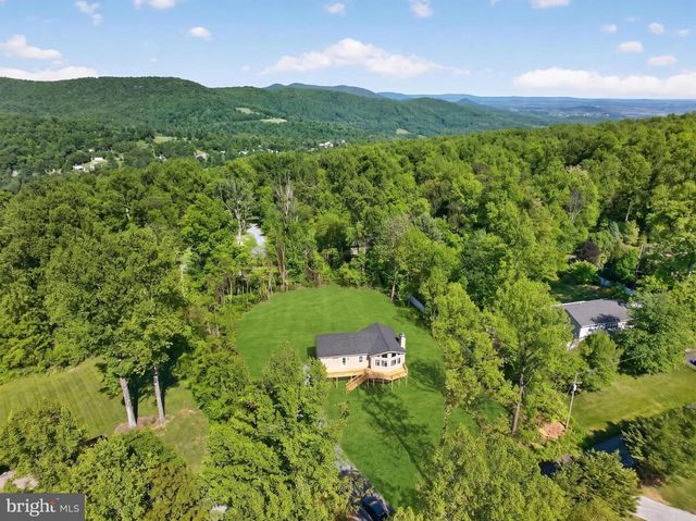 600 HIGHRIDGE RD, Front Royal, VA 22630