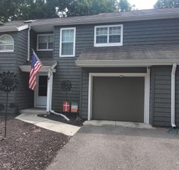 7811 Harbour Isle 42, Indianapolis, IN 46240