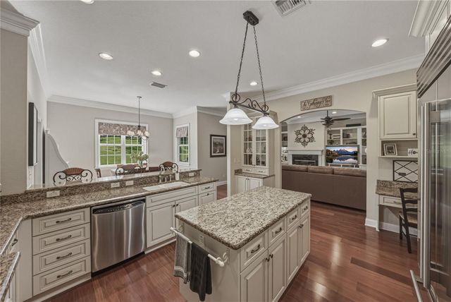810 SAVANNAH OAKS DRIVE, Brooksville, FL 34602