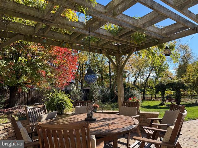 5 EXETER PL, Cinnaminson, NJ 08077