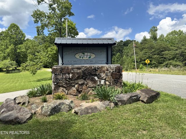 111 Stone St, Crossville, TN 38572