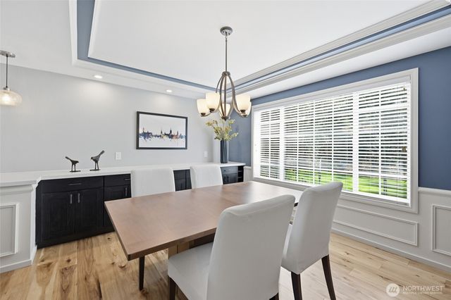 9604 215th Avenue NE, Redmond, WA 98053