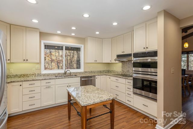 250 Butternut Lane, Brevard, NC 28712