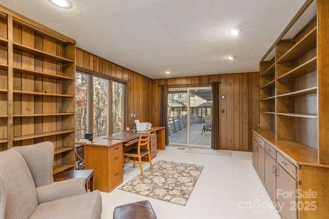 250 Butternut Lane, Brevard, NC 28712