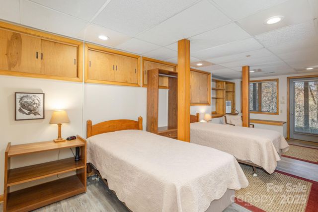 250 Butternut Lane, Brevard, NC 28712