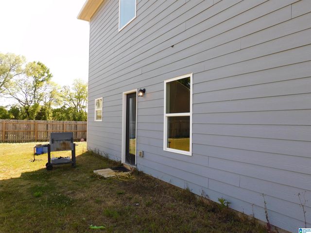 5702 CEDAR CREEK PARK DRIVE, Bessemer, AL 35022