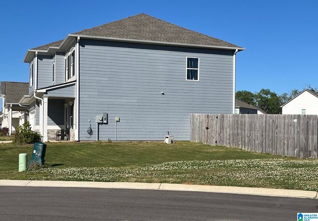 5702 CEDAR CREEK PARK DRIVE, Bessemer, AL 35022
