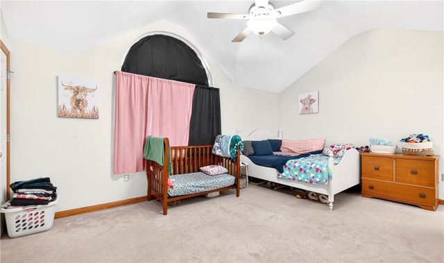 431 Linda Ln, Chartiers, PA 15342