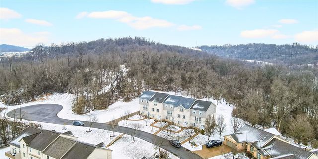 431 Linda Ln, Chartiers, PA 15342