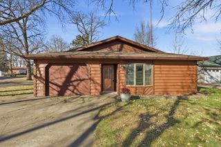 605 Chinook Avenue SW, Avon, MN 56310