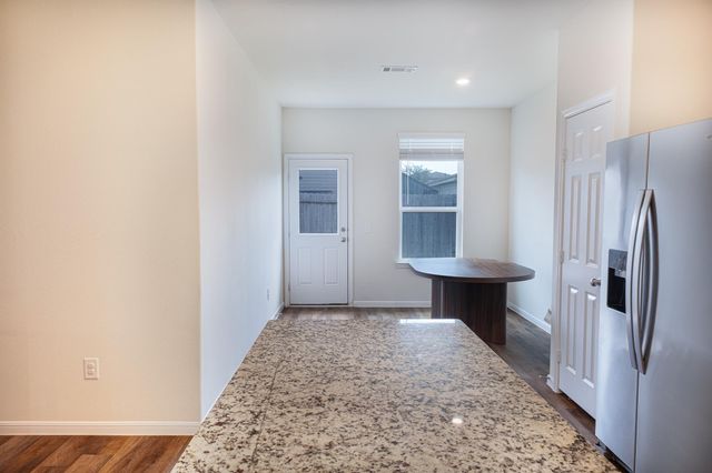 14539 Maple Field Dr, Houston, TX 77069