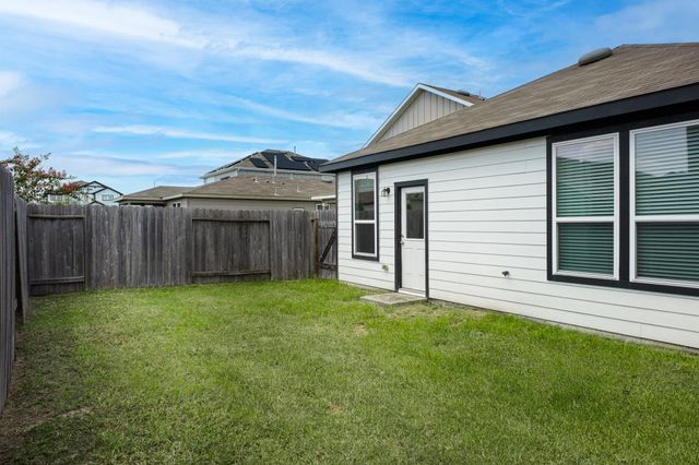 14539 Maple Field Dr, Houston, TX 77069