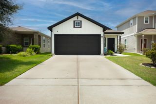 14539 Maple Field Dr, Houston, TX 77069