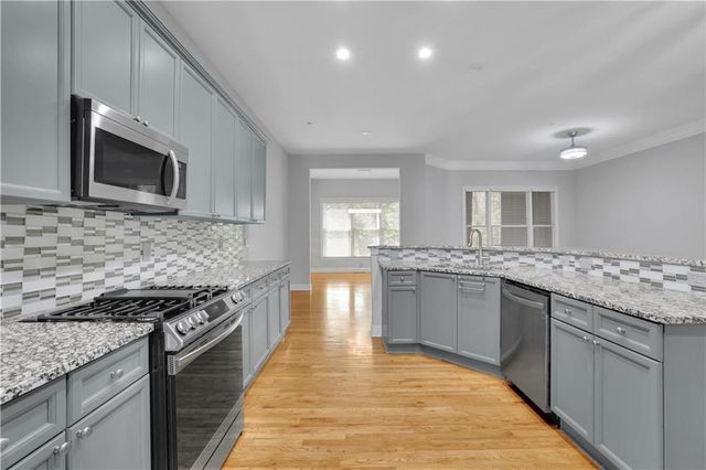 1286 Creekside Terrace SE, Smyrna, GA 30082