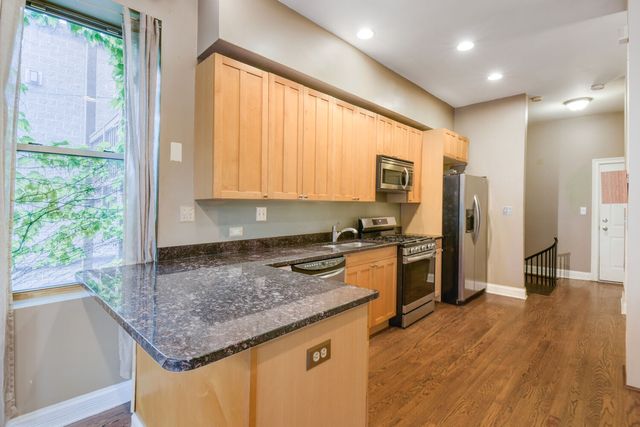 1508 W Cortez Street 2, Chicago, IL 60642