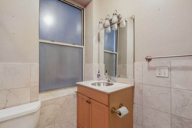 1508 W Cortez Street 2, Chicago, IL 60642