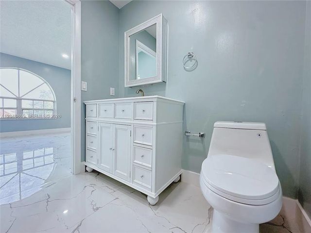 10014 Hammocks Boulevard 2014, Miami, FL 33196