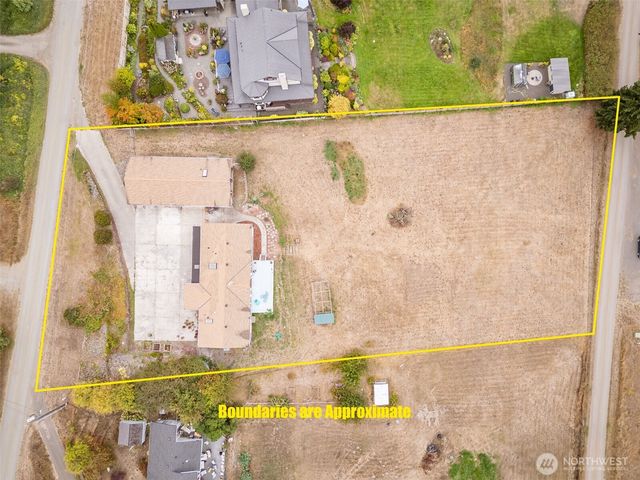 33 Winter Road, Port Angeles, WA 98362