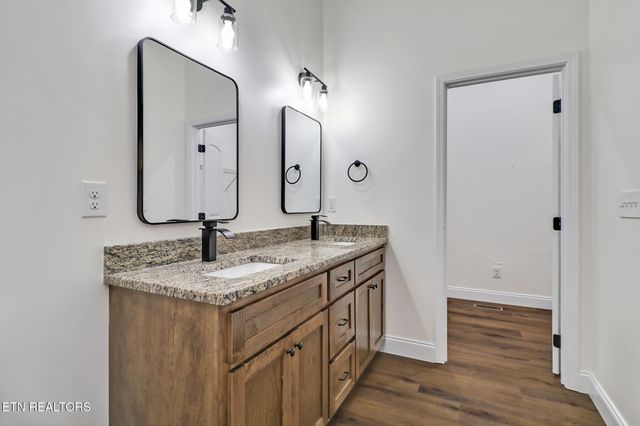 108 Shotgun Annie Rd, Jamestown, TN 38556
