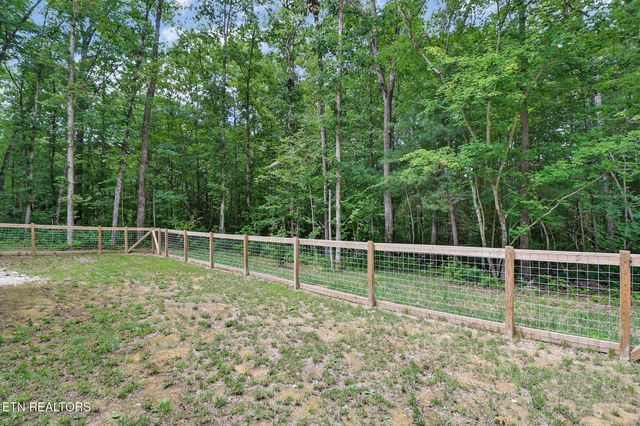 108 Shotgun Annie Rd, Jamestown, TN 38556