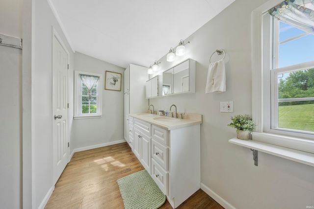 6520 E CR 1000 N, Evanston, IN 47531