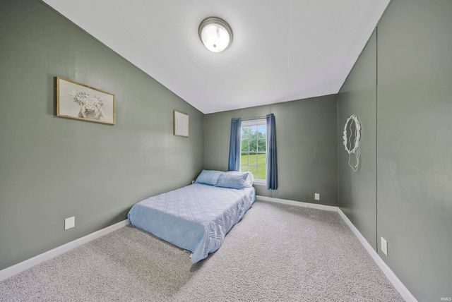 6520 E CR 1000 N, Evanston, IN 47531