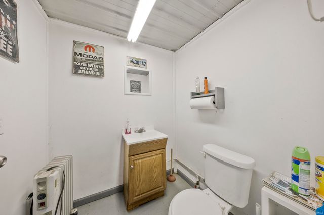 6520 E CR 1000 N, Evanston, IN 47531