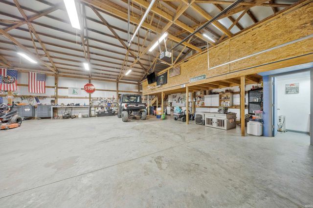 6520 E CR 1000 N, Evanston, IN 47531
