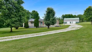 6520 E CR 1000 N, Evanston, IN 47531