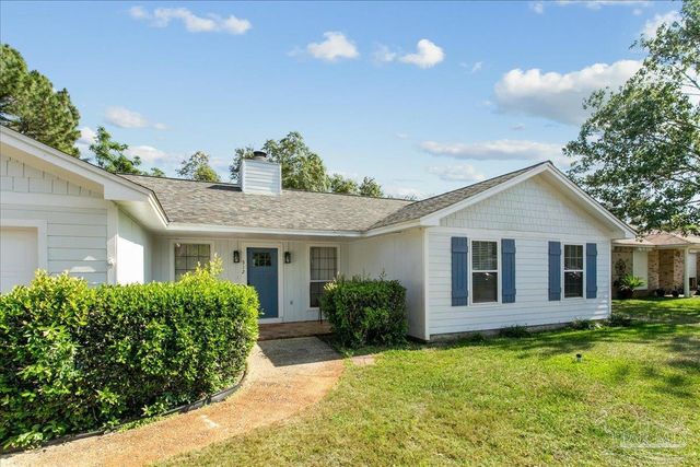 312 Florida Ave, Gulf Breeze, FL 32561