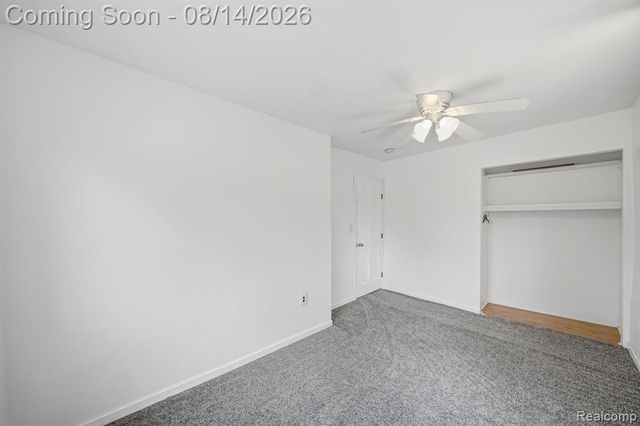 477 Marion Avenue, Waterford, MI 48328