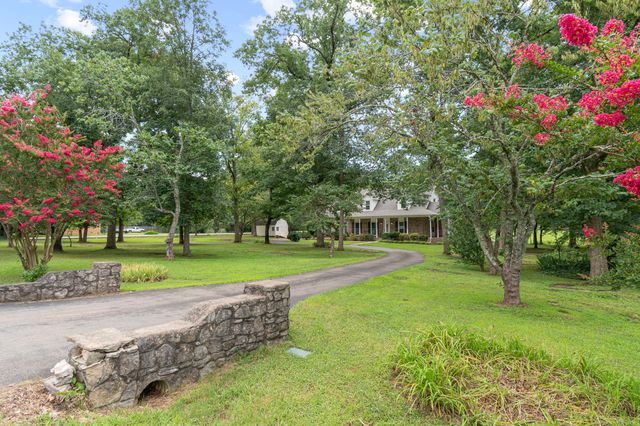 1052 Pleasant Run Rd, Smyrna, TN 37167