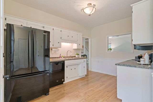 1052 Pleasant Run Rd, Smyrna, TN 37167
