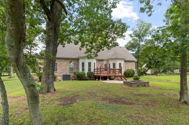 1052 Pleasant Run Rd, Smyrna, TN 37167