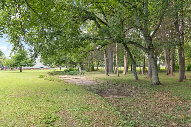 1052 Pleasant Run Rd, Smyrna, TN 37167