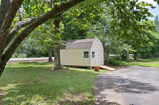1052 Pleasant Run Rd, Smyrna, TN 37167