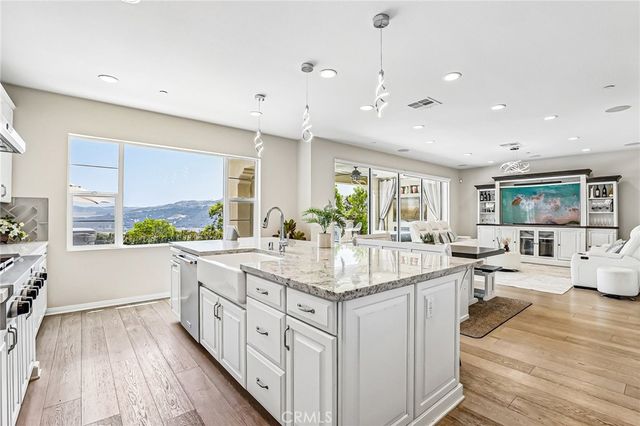 7 Paladino Court, Rancho Mission Viejo, CA 92694