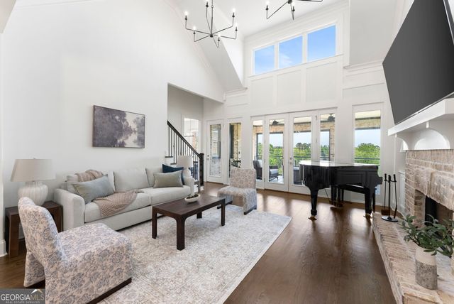 2771 Point Overlook, Gainesville, GA 30501