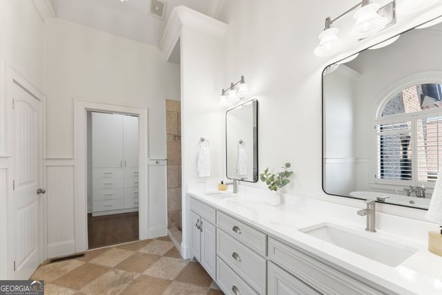 2771 Point Overlook, Gainesville, GA 30501