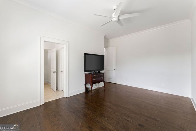 2771 Point Overlook, Gainesville, GA 30501