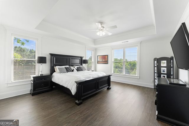 2771 Point Overlook, Gainesville, GA 30501